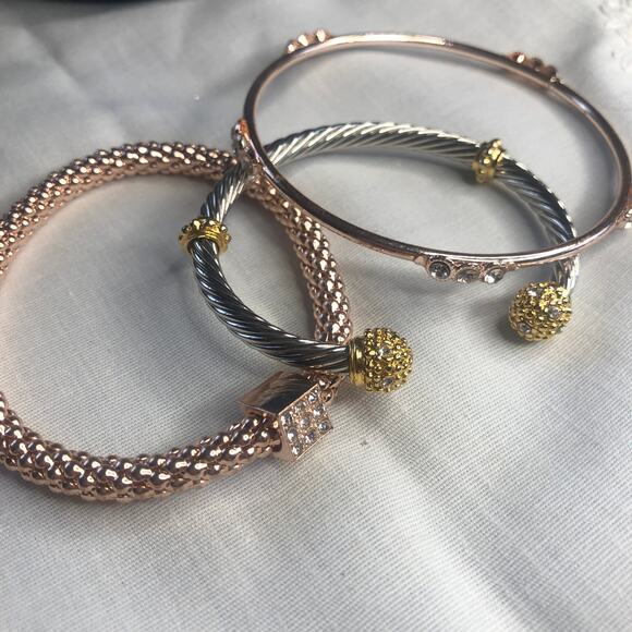 Vintage Lot of 3 Bracelets Gold, Silver, Copper Rhinestones Bangles - Picture 3 of 11